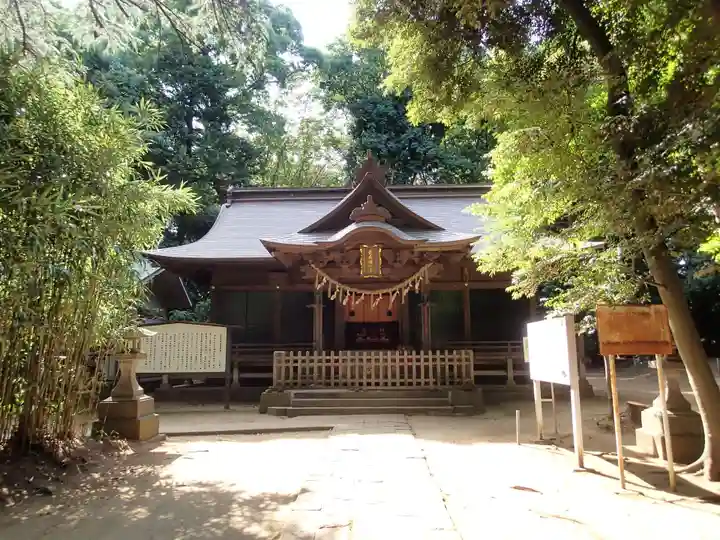 氷川女體神社の本殿・本堂