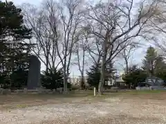 新琴似神社の庭園