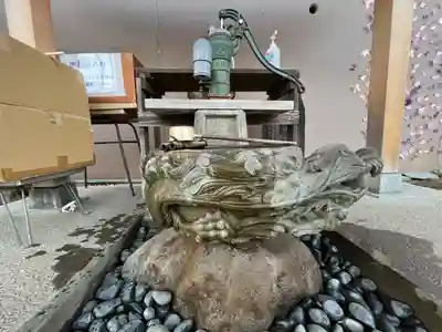 下神明天祖神社の手水舎