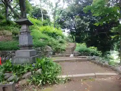 円山随身稲荷大明神のその他建物