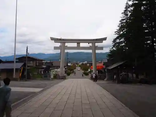 諏訪大社の鳥居