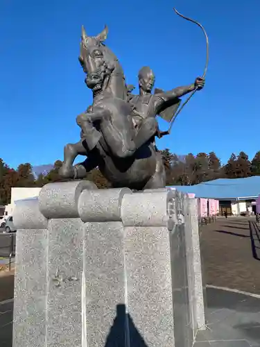 那須神社の像