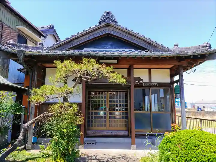 秋葉三尺坊堂の本殿・本堂