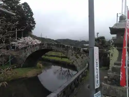 西寒多神社の建物その他