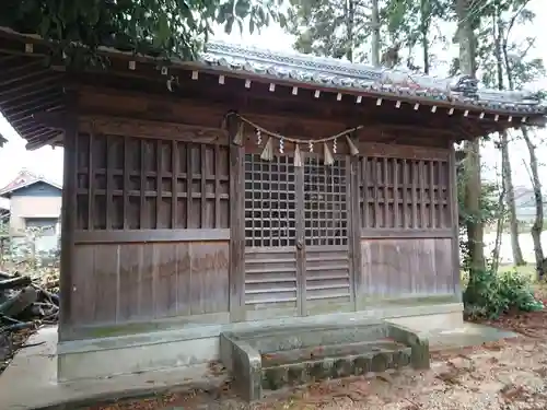 鳥取神社の本殿・本堂