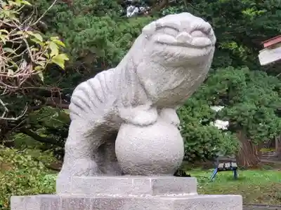 豊浦神社の狛犬