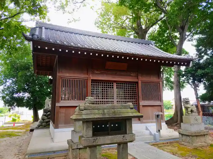 白山社の本殿・本堂