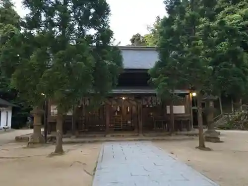 玉作湯神社の本殿・本堂