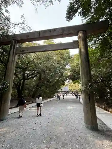 熱田神宮の{uncategorized: "未分類", other: "その他", undefined: "問題あり", building: "その他建物", grave: "お墓", sacred_gate: "鳥居", guardian: "狛犬", statue: "像", buddha: "仏像", history: "歴史", nature: "自然", garden: "庭園", animal: "動物", pagoda: "塔", temizu: "手水舎", mountain_gate: "山門・神門", sanctuary: "本殿・本堂", subordinate: "末社・摂社", art: "芸術", scenery: "景色", jizo: "地蔵", ema: "絵馬", goshuin: "御朱印", omikuji: "おみくじ", items: "授与品その他", amulet: "お守り", goshuincho: "御朱印帳", eats: "食事", festival: "お祭り", votive_dance: "神楽", shichigosan: "七五三参", wedding: "結婚式", experience: "体験その他", initially: "初詣", around: "周辺", anti_infection: "感染症対策"}