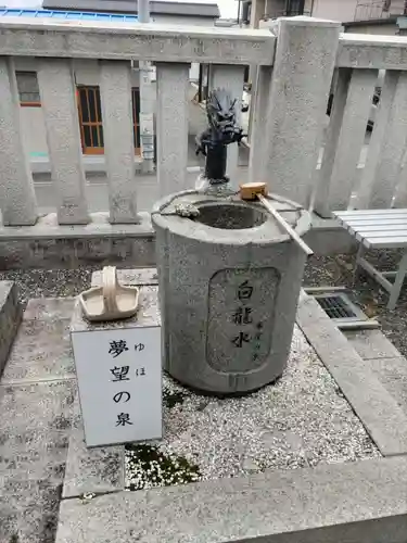 甲斐奈神社の末社