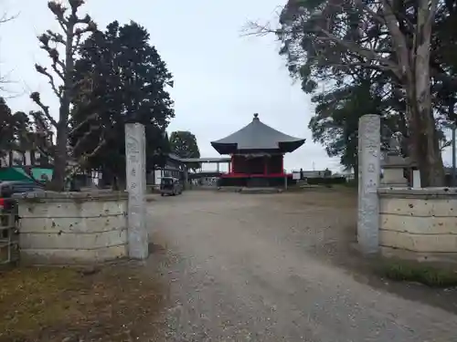 観音寺の本殿