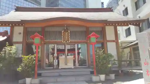 日比谷神社の本殿・本堂