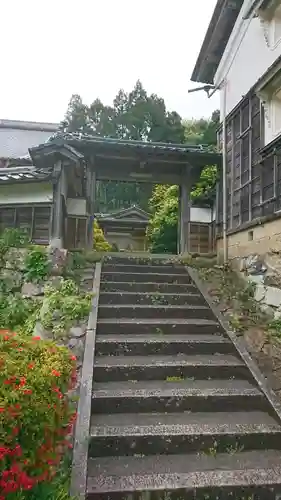 羽賀寺の山門