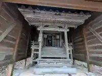 白山神社の{uncategorized: "未分類", other: "その他", undefined: "問題あり", building: "その他建物", grave: "お墓", sacred_gate: "鳥居", guardian: "狛犬", statue: "像", buddha: "仏像", history: "歴史", nature: "自然", garden: "庭園", animal: "動物", pagoda: "塔", temizu: "手水舎", mountain_gate: "山門・神門", sanctuary: "本殿・本堂", subordinate: "末社・摂社", art: "芸術", scenery: "景色", jizo: "地蔵", ema: "絵馬", goshuin: "御朱印", omikuji: "おみくじ", items: "授与品その他", amulet: "お守り", goshuincho: "御朱印帳", eats: "食事", festival: "お祭り", votive_dance: "神楽", shichigosan: "七五三参", wedding: "結婚式", experience: "体験その他", initially: "初詣", around: "周辺", anti_infection: "感染症対策"}