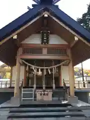 石山神社の本殿