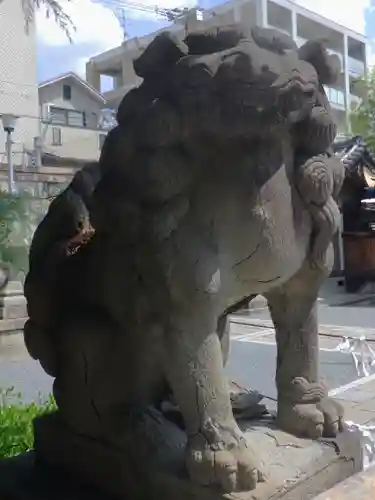 元祇園梛神社・隼神社の狛犬