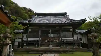 観音院の本殿・本堂