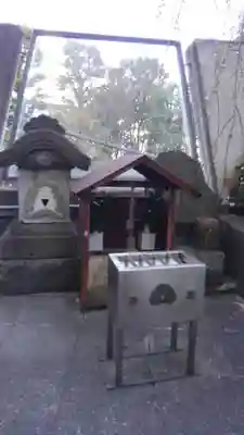 北谷稲荷神社の末社・摂社