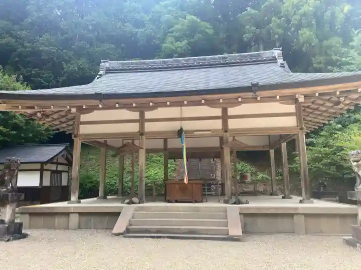 八咫烏神社(奈良県)