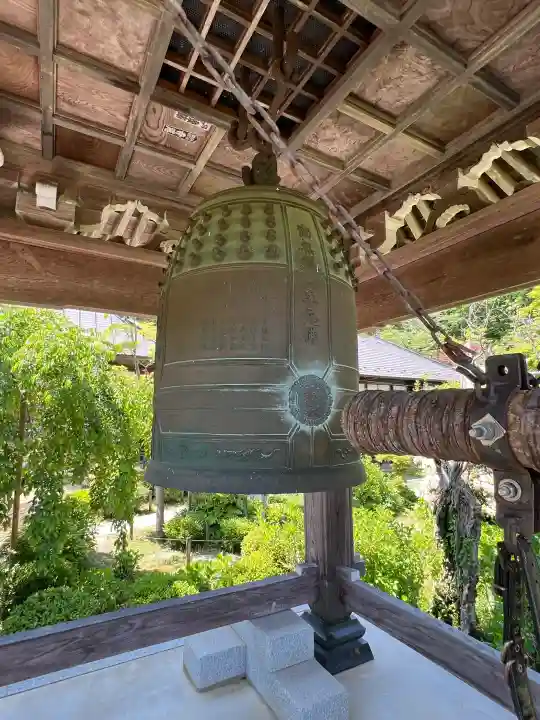 陽林寺の{uncategorized: "未分類", other: "その他", undefined: "問題あり", building: "その他建物", grave: "お墓", sacred_gate: "鳥居", guardian: "狛犬", statue: "像", buddha: "仏像", history: "歴史", nature: "自然", garden: "庭園", animal: "動物", pagoda: "塔", temizu: "手水舎", mountain_gate: "山門・神門", sanctuary: "本殿・本堂", subordinate: "末社・摂社", art: "芸術", scenery: "景色", jizo: "地蔵", ema: "絵馬", goshuin: "御朱印", omikuji: "おみくじ", items: "授与品その他", amulet: "お守り", goshuincho: "御朱印帳", eats: "食事", festival: "お祭り", votive_dance: "神楽", shichigosan: "七五三参", wedding: "結婚式", experience: "体験その他", initially: "初詣", around: "周辺", anti_infection: "感染症対策"}