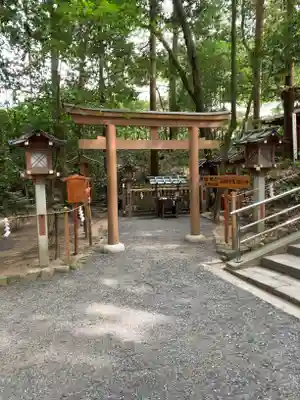 大神神社の末社・摂社