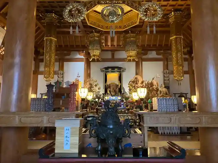 龍泉寺(龍頭不動尊)の本殿・本堂