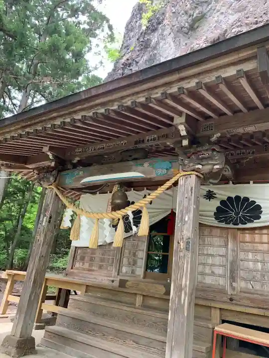 中之嶽神社の本殿・本堂