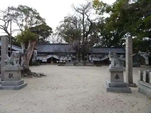 旭神社の狛犬