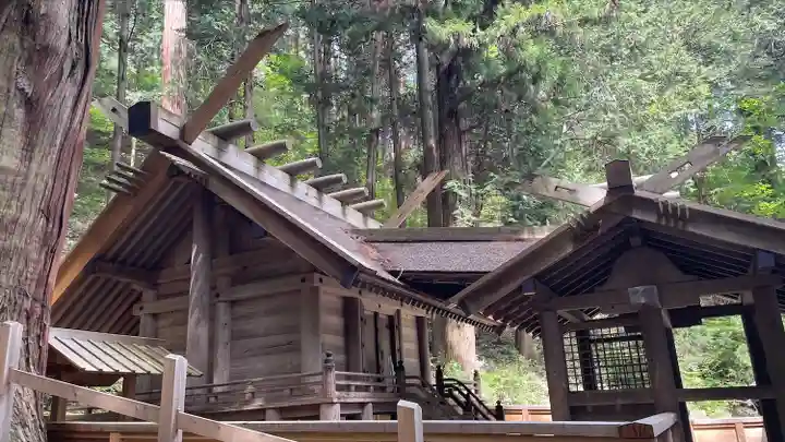 仁科神明宮の本殿・本堂