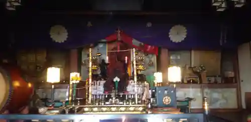 唐泉寺の本殿・本堂