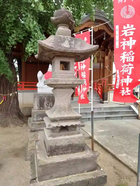 岩神稲荷神社のその他建物