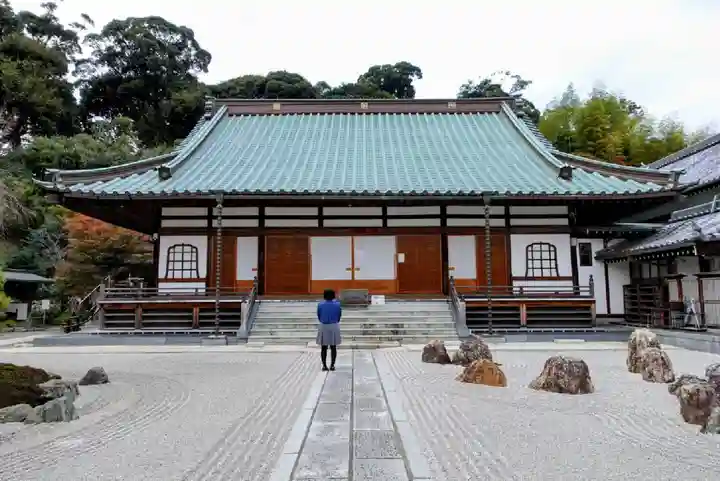 龍雲寺の本殿・本堂
