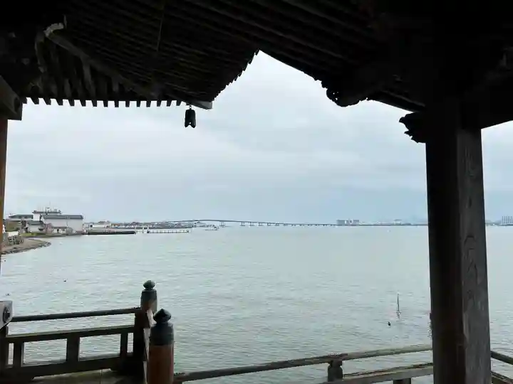 満月寺(浮御堂)の景色