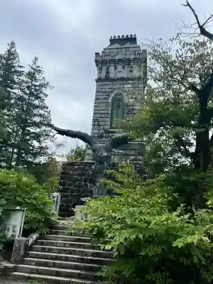 宮城縣護國神社の塔