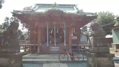 諏訪神社の本殿・本堂