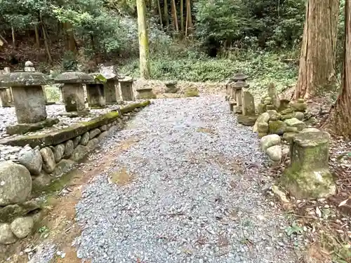 白山比咩神社(井生)(三重県)