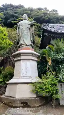 龍口寺の像