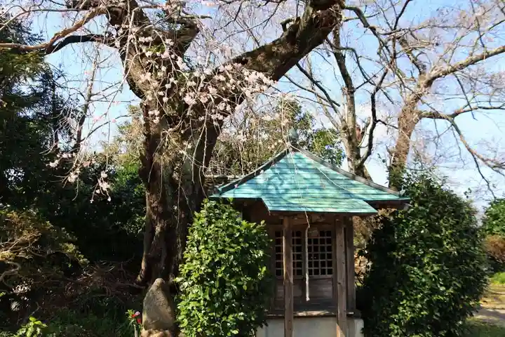 大日堂の末社・摂社