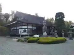 竜像寺の本殿