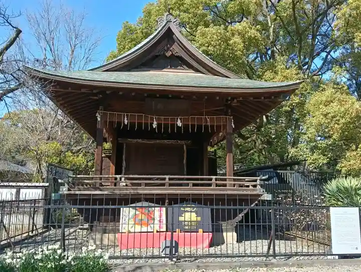 上野東照宮の{uncategorized: "未分類", other: "その他", undefined: "問題あり", building: "その他建物", grave: "お墓", sacred_gate: "鳥居", guardian: "狛犬", statue: "像", buddha: "仏像", history: "歴史", nature: "自然", garden: "庭園", animal: "動物", pagoda: "塔", temizu: "手水舎", mountain_gate: "山門・神門", sanctuary: "本殿・本堂", subordinate: "末社・摂社", art: "芸術", scenery: "景色", jizo: "地蔵", ema: "絵馬", goshuin: "御朱印", omikuji: "おみくじ", items: "授与品その他", amulet: "お守り", goshuincho: "御朱印帳", eats: "食事", festival: "お祭り", votive_dance: "神楽", shichigosan: "七五三参", wedding: "結婚式", experience: "体験その他", initially: "初詣", around: "周辺", anti_infection: "感染症対策"}