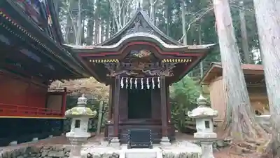 三峯神社の本殿・本堂