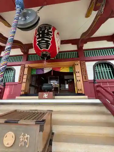 放生寺の{uncategorized: "未分類", other: "その他", undefined: "問題あり", building: "その他建物", grave: "お墓", sacred_gate: "鳥居", guardian: "狛犬", statue: "像", buddha: "仏像", history: "歴史", nature: "自然", garden: "庭園", animal: "動物", pagoda: "塔", temizu: "手水舎", mountain_gate: "山門・神門", sanctuary: "本殿・本堂", subordinate: "末社・摂社", art: "芸術", scenery: "景色", jizo: "地蔵", ema: "絵馬", goshuin: "御朱印", omikuji: "おみくじ", items: "授与品その他", amulet: "お守り", goshuincho: "御朱印帳", eats: "食事", festival: "お祭り", votive_dance: "神楽", shichigosan: "七五三参", wedding: "結婚式", experience: "体験その他", initially: "初詣", around: "周辺", anti_infection: "感染症対策"}