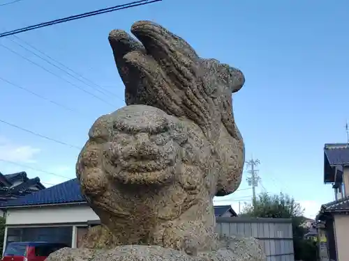 桂神社の狛犬