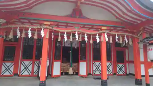 玉造稲荷神社の本殿