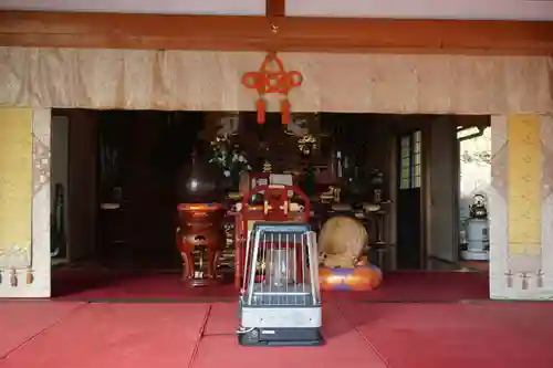 龍済寺の本殿・本堂