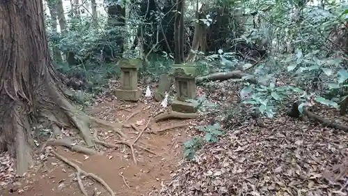 八幡神社の末社