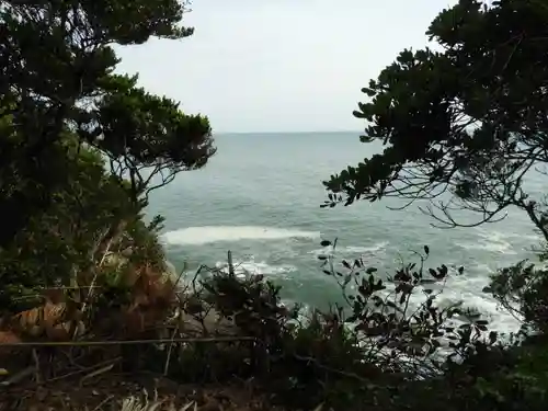 照島神社の景色