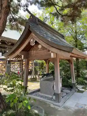 葛飾八幡宮の手水舎