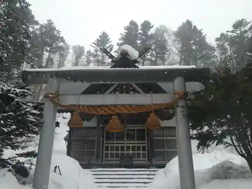由仁神社(北海道)