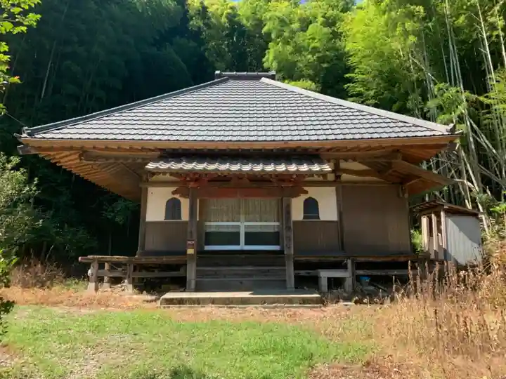 佛性院の本殿・本堂